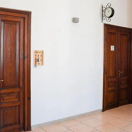 فندق مبيت وإفطار Vico 22 3*